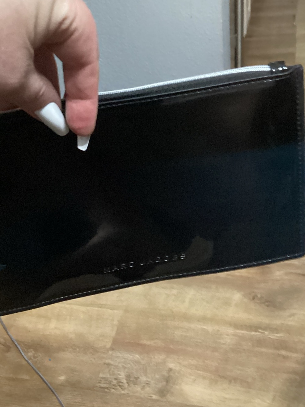 NWT Marc Jacobs Glossy Black Patent Pouch/clutch/makeup bag - zipper closure